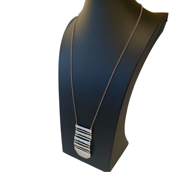 Hammered Silver & Gold Toned Drop Pendant Necklace on extra long chain. - Picture 4 of 8